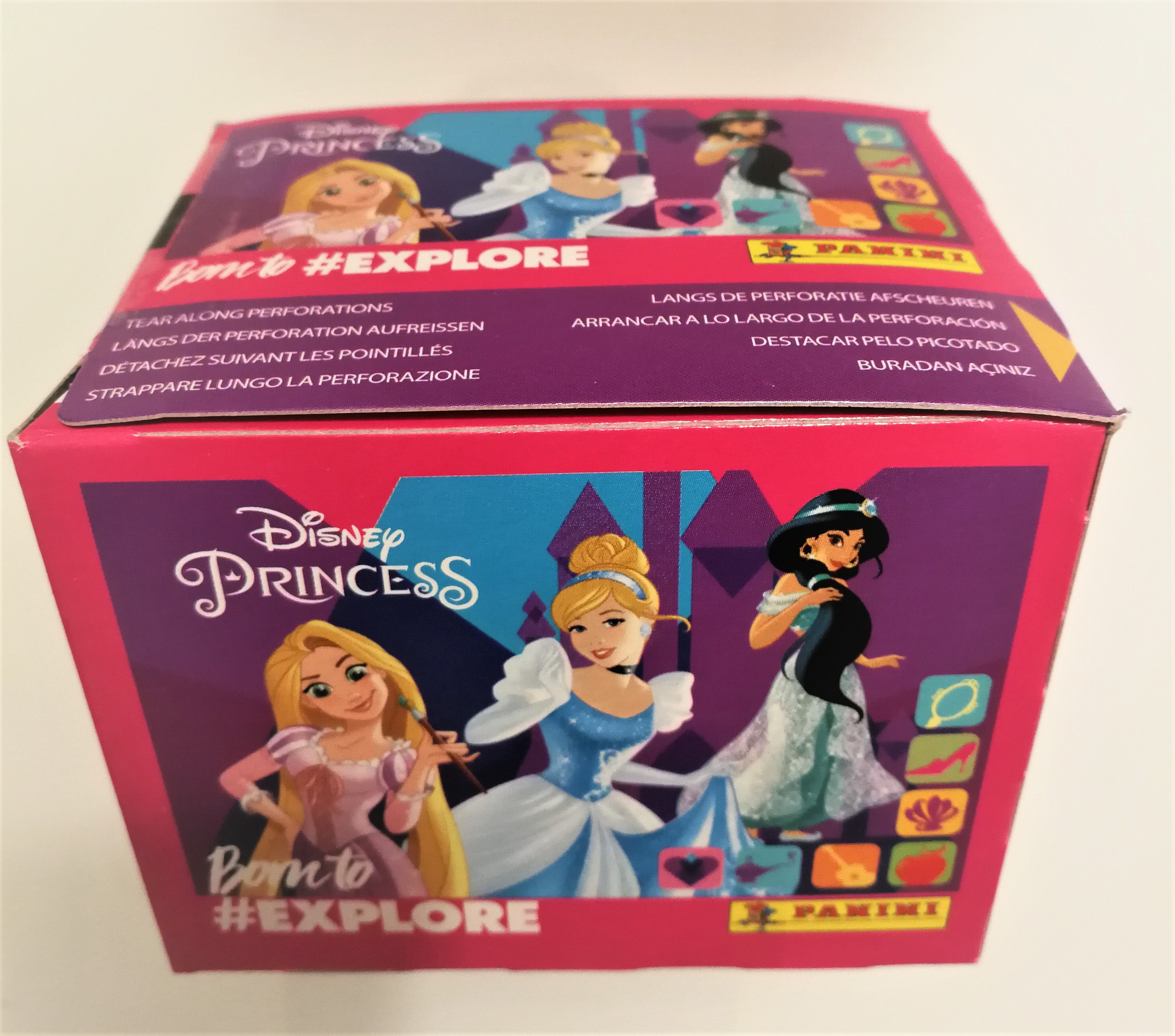 Princesses Born To Explore Disney Coffret 50 sachets Panini